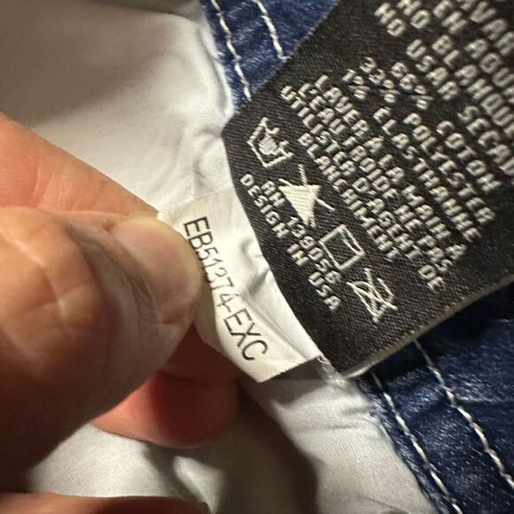 Grace in LA embellished jeans 11/30 - Picture 9 of 14